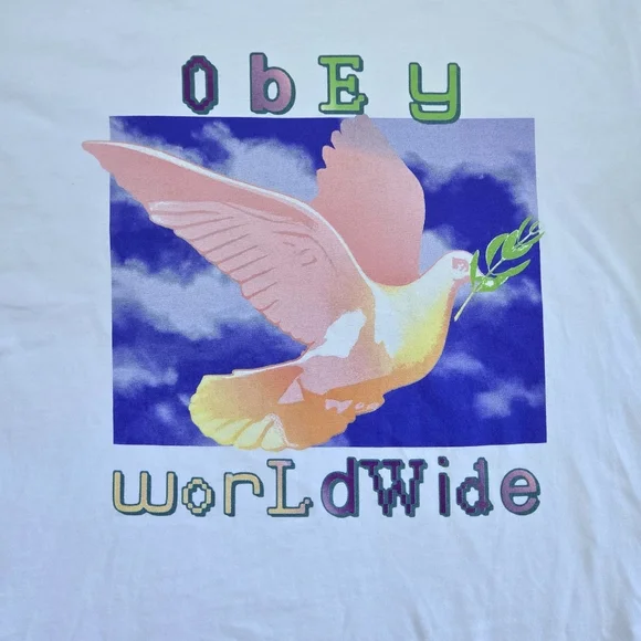 Obey Worldwide🌐 Peace✌️ Dove🕊 Graphic Tee👕 - NWT - Picture 4 of 15